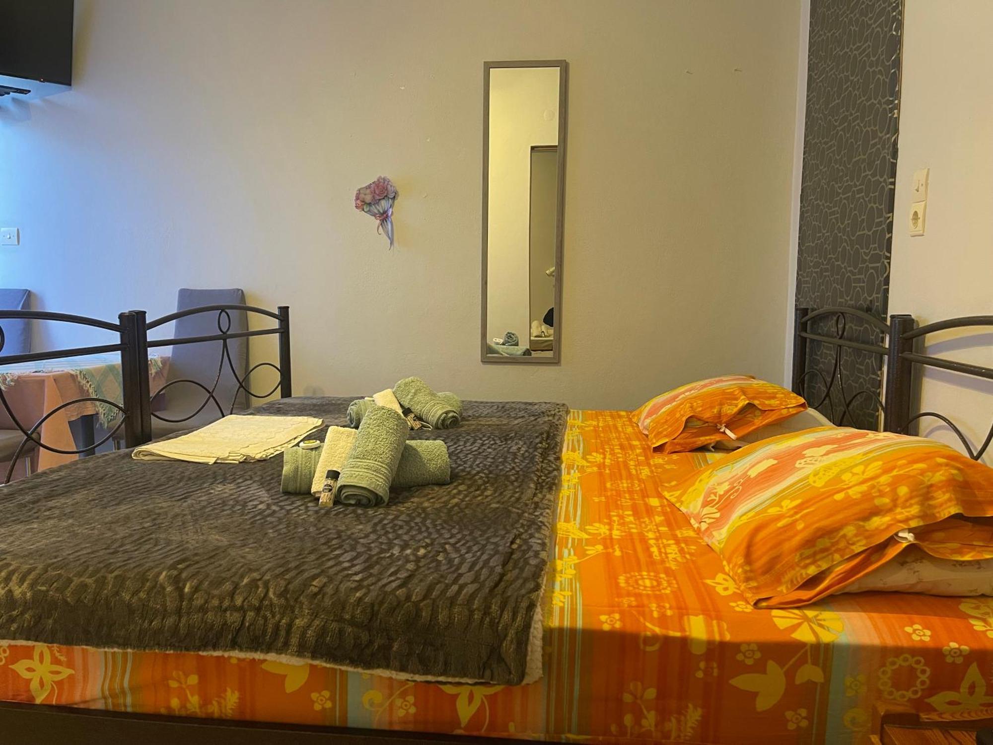 Pislis Rooms Καμένα Βούρλα Εξωτερικό φωτογραφία